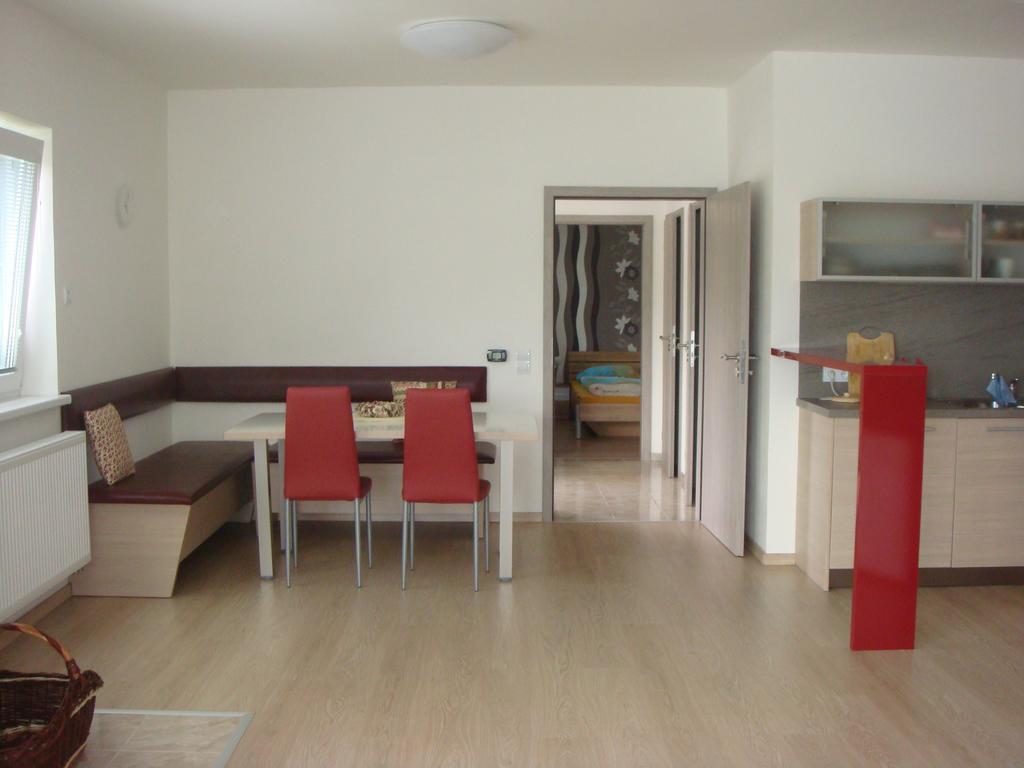 Apartmán Kurdějov Hustopeče Quarto foto